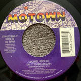 RICHIE, LIONEL - "Do It To Me" b/w instrumental version [1992] 7" single. USED